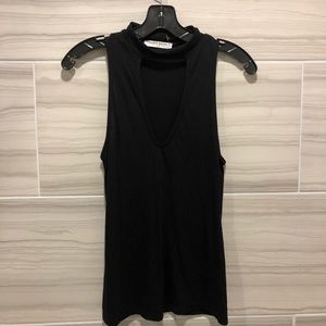 Black Keyhole Tanktop
